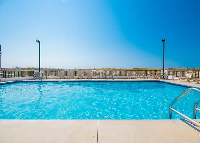 Island Winds East 604 Apartment